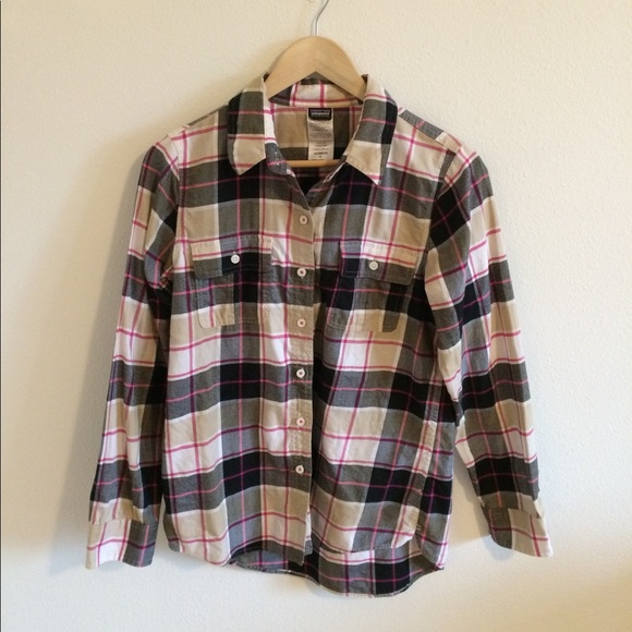 Patagonia Tops - Patagonia flannel